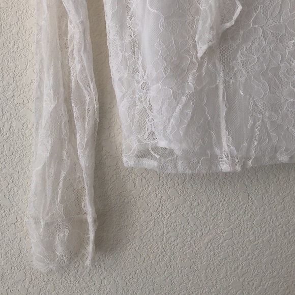H&M Ruffle and Lace Long Sleeve Off-White Blouse Size 4 - Picture 7 of 10